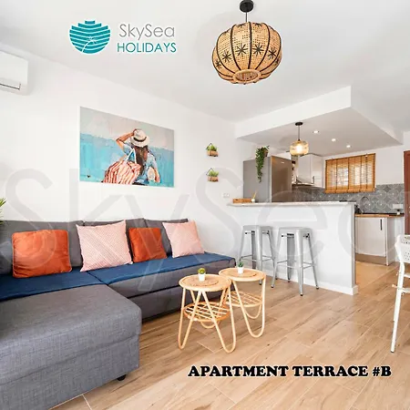 Skysea Benalmadena Puerto Marina Apartment Exterior photo