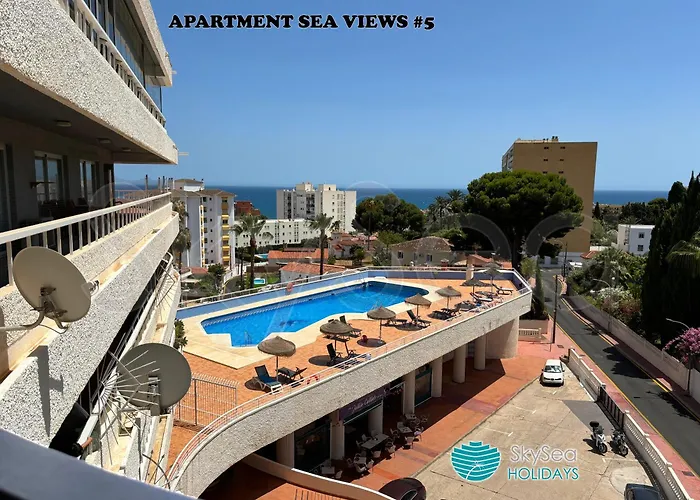 Skysea Benalmadena Puerto Marina